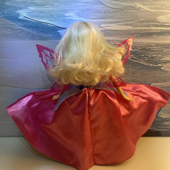 FINAL SALE!! Barbie Mariposa Fairy Princess Catania Doll Mattel Butterfly - Picture 4 of 7